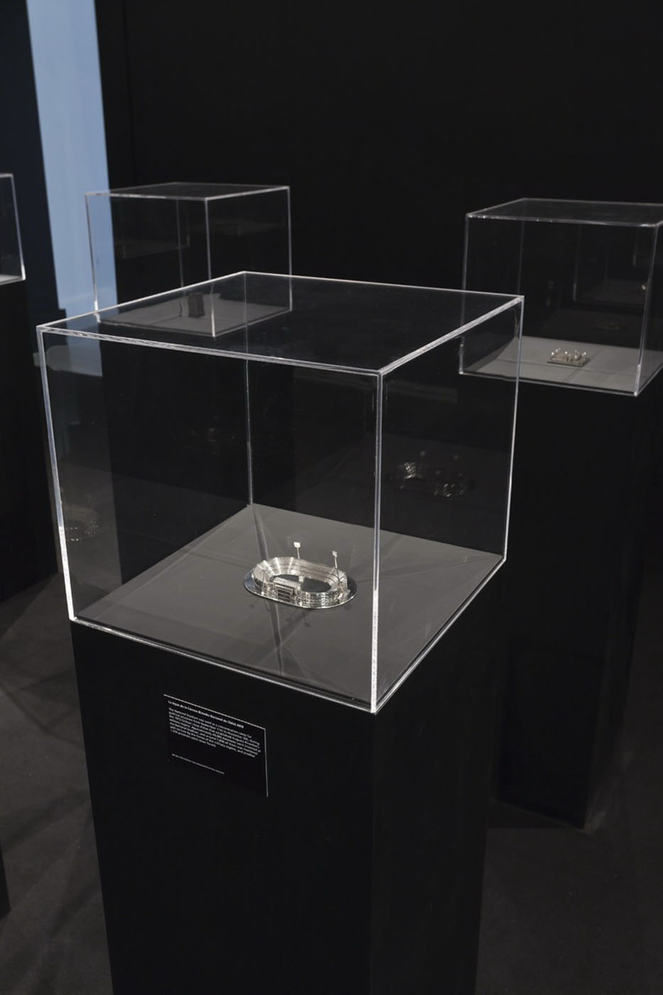 Las joyas de la corona (Alemania Stasi | Base Naval de Guantánamo | Estadio Nacional de Chile | KGB - DGI-Línea y A | Pentágono | ESMA | Villa Marista)