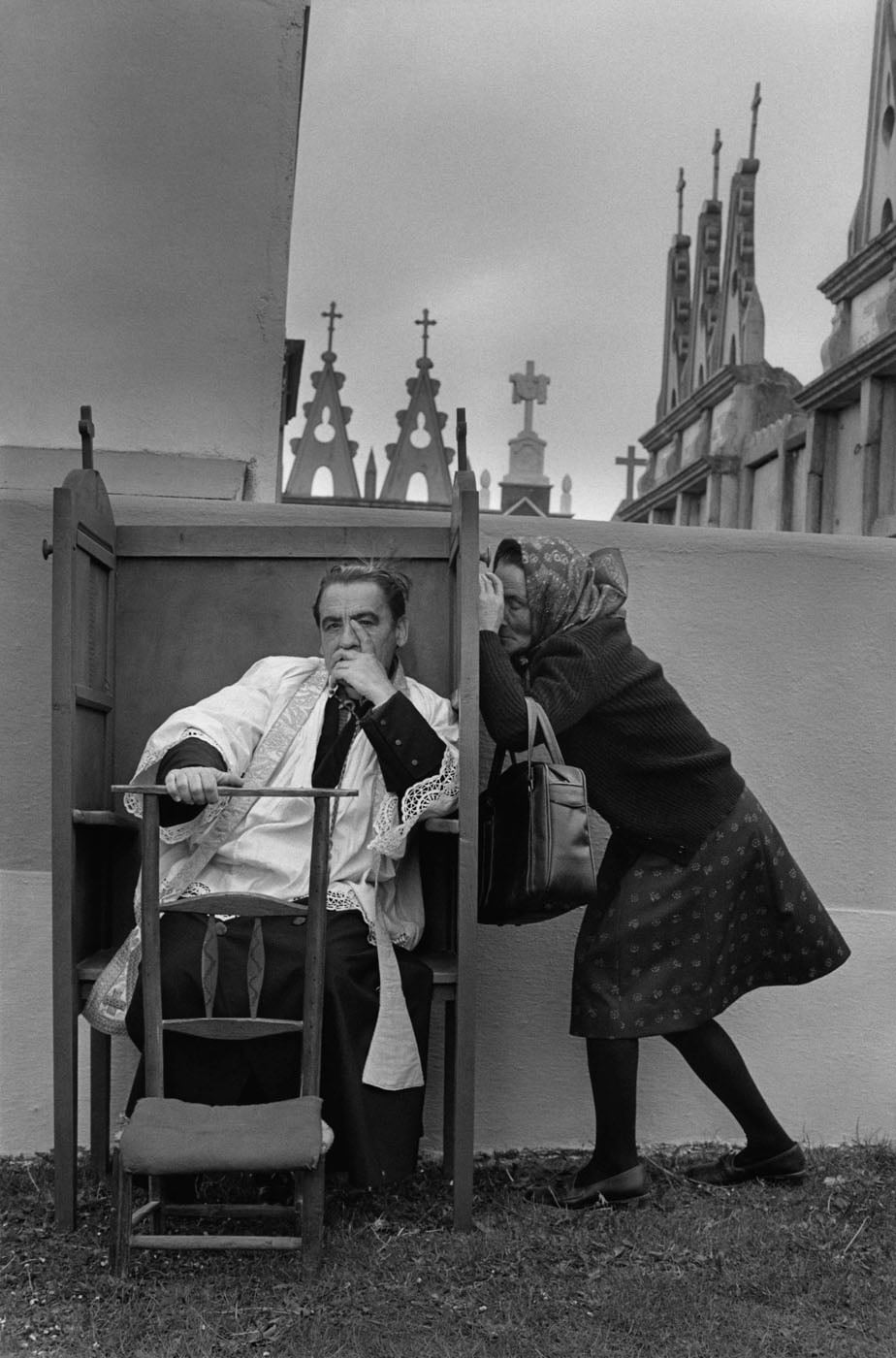 La confesión. Saavedra